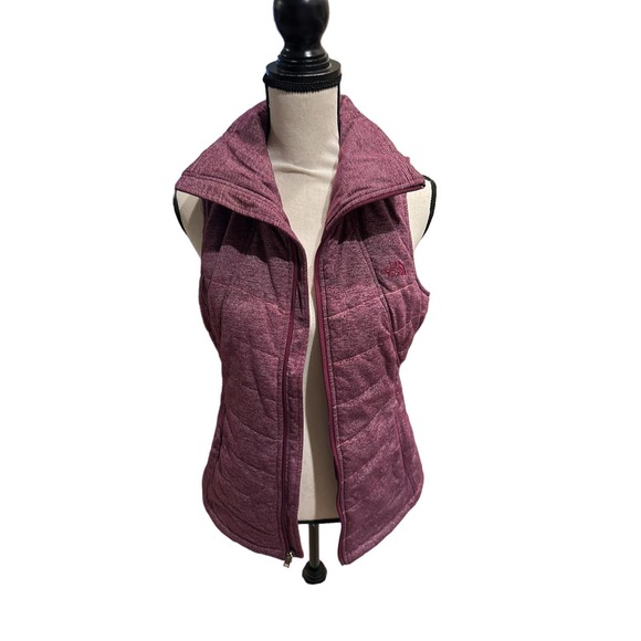 Women’s The North Face Puffer VestSize Medium